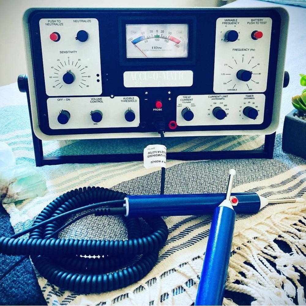 Microcurrent & Meridian Balancing Machine
